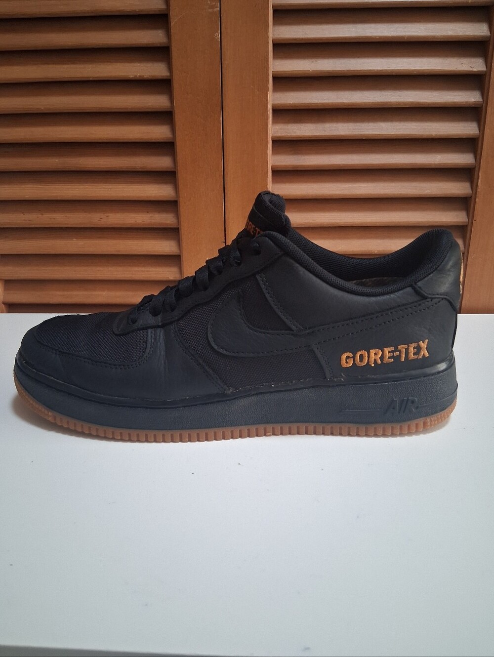 Nike Air Force 1 Gore-Tex Low Black/ Light Carbon * Size: 10 - Picture 3 of 8